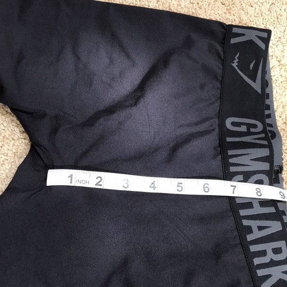GYMSHARK size S black athletic leggings - Picture 8 of 8